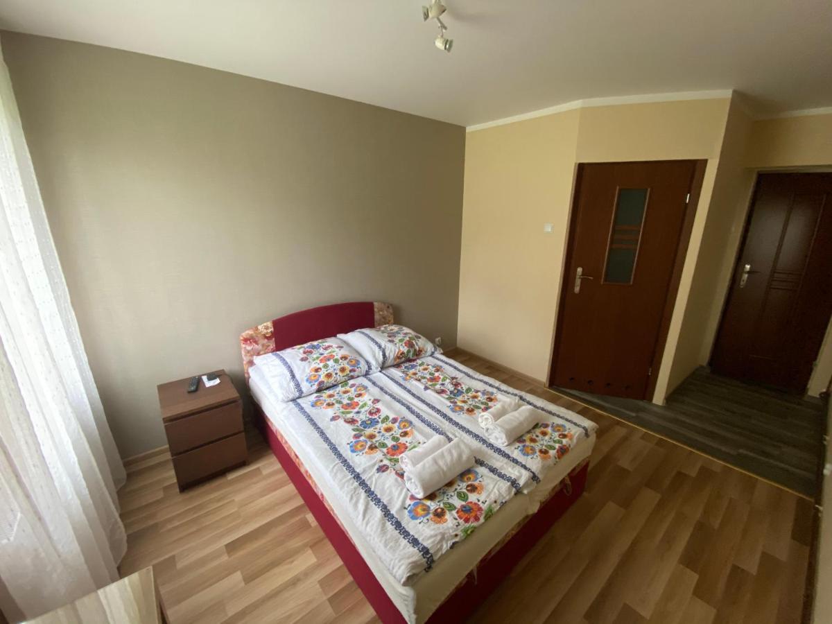 Pokoje Goscinne City Oświęcim Exterior foto